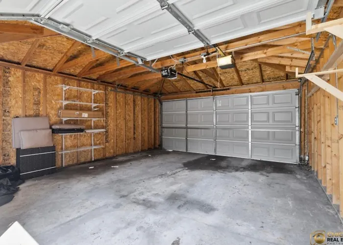 Spacious In Awesome With Wifi, Ac