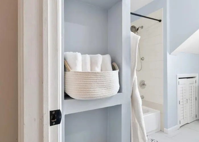 Spacious In Awesome With Wifi, Ac Apartamento